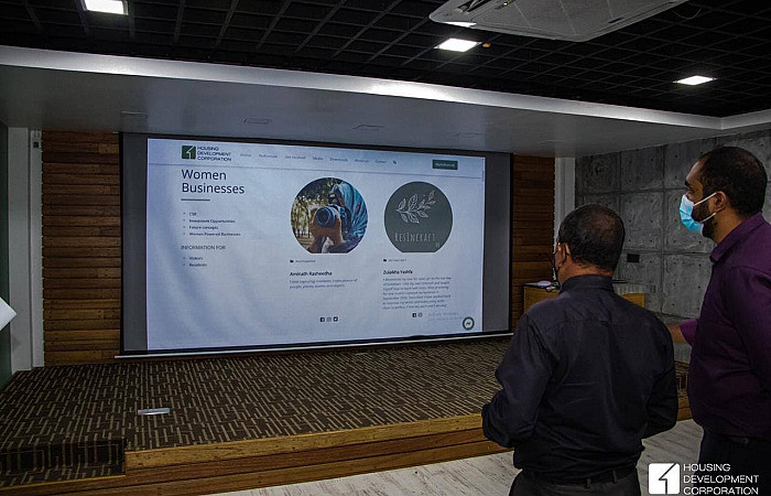 ވިމެންޕަވާޑް - އަންހެން ވިޔަފާރިވެރިން