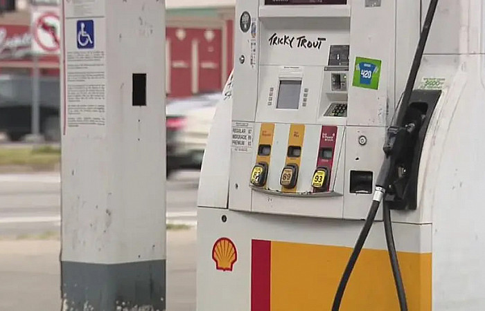 ބްލޫޓޫތް ހެކްކޮށްގެން 3000 ލީޓަރުގެ ތެޔޮ ފޭރިގަނެފި