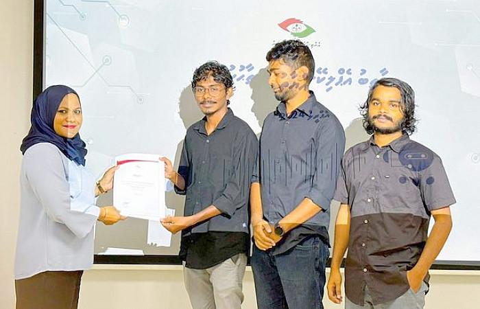 އޭސީސީގެ ތަހުގީގުތަކުގެ ބަޔާންތައް ލިޔާ "ކާތިބު" އެޕް