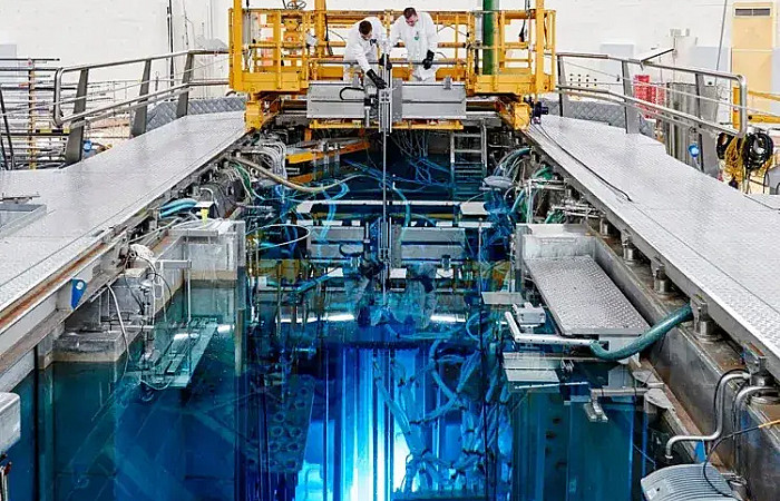 ޗައިނާގެ ތޯރިއަމް ނިއުކްލިއާ ރިއެކްޓަރު: ސާފު އާ ހަކަތައެއް