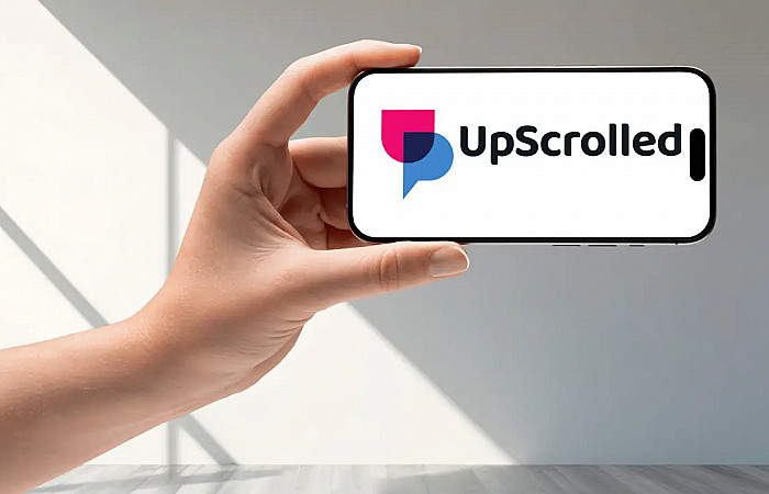 ޓިކްޓޮކް ދޫކޮށްލައި ގިނަބަޔަކު "އަޕް ސްކްރޯލްޑް" އާއި ގުޅެނީ