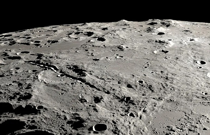 ހަނދުގެ ބޭސްއާއި މާސްގެ އުޅަނދަށް ނާސާއިން 20 ބިލިއަން ޑޮލަރު