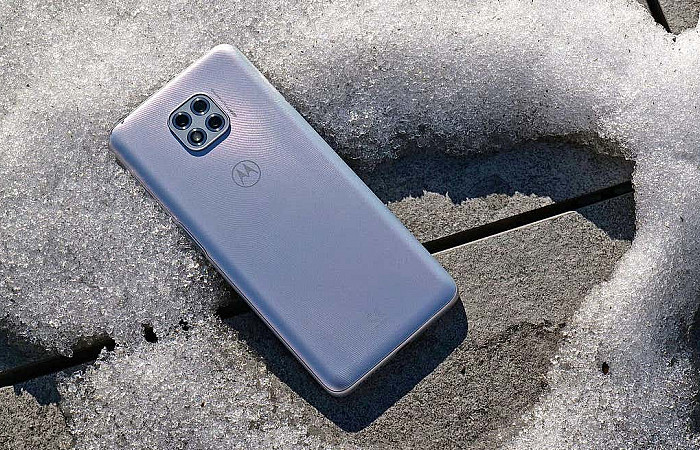 މޮޓޮރޮއްލާ އިން ރިމޯޓް ވަޔަލެސް ޗާޖިން ތައާރަފްކުރަނީ