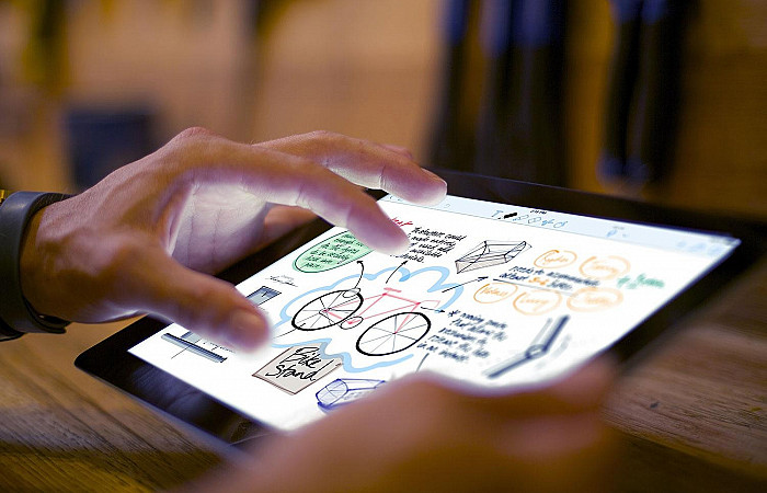 ދިރާސީ ތައުލީމާއި އައި.ސީ.ޓީ