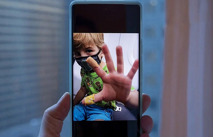 ބެލެނިވެރިންނަށް އެންމެ ރަނގަޅު ކެމެރާ ހިމެނޭ ސްމާޓްފޯން