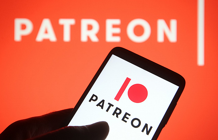 ޕޭޓްރިއަން އަމިއްލަ ވީޑިޔޯ ހޯސްޓިންގ މަންސައެއް އުފައްދަނީ